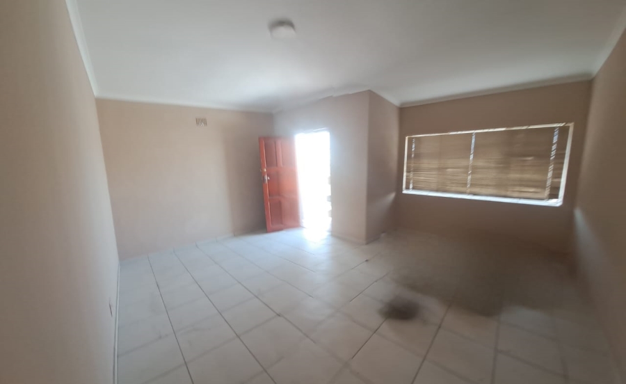To Let 2 Bedroom Property for Rent in Rylands Western Cape